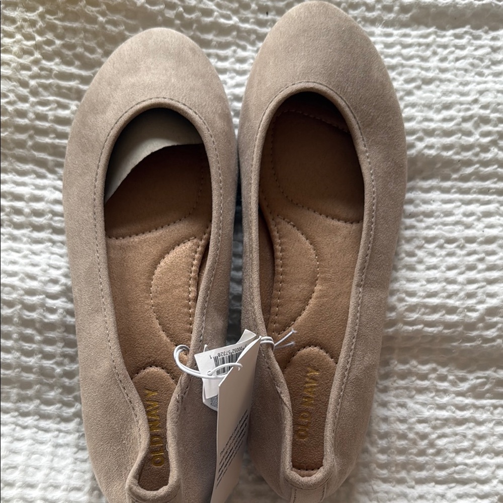 Women's Old Navy Suede Tan Ballet Flats